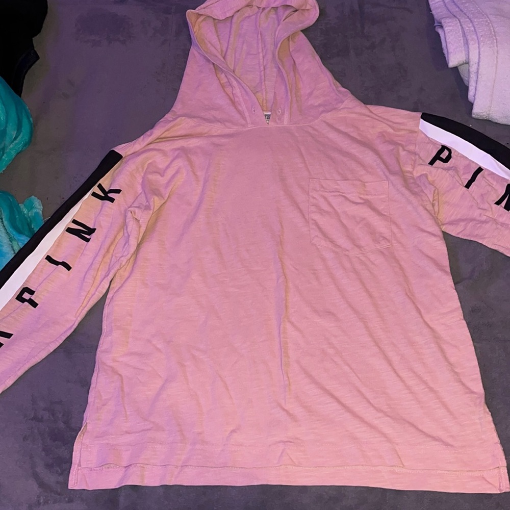 Light-Weight Victoria’s Secret PINK long sleeve, hooded shirt